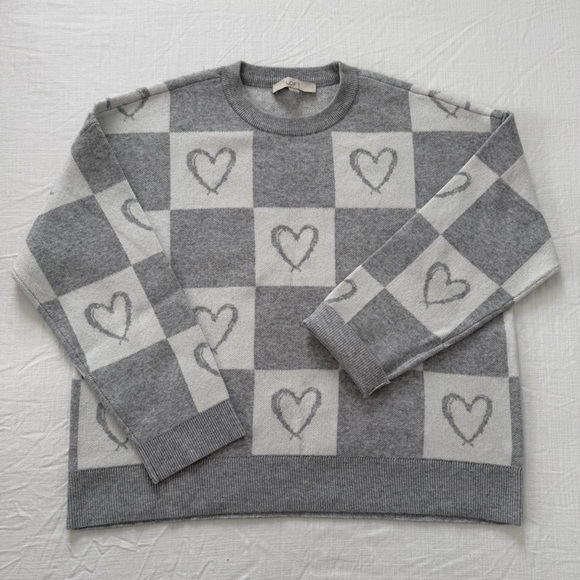 LOFT Sweaters - LOFT Gray Gingham Checkered Heart Knit Sweater